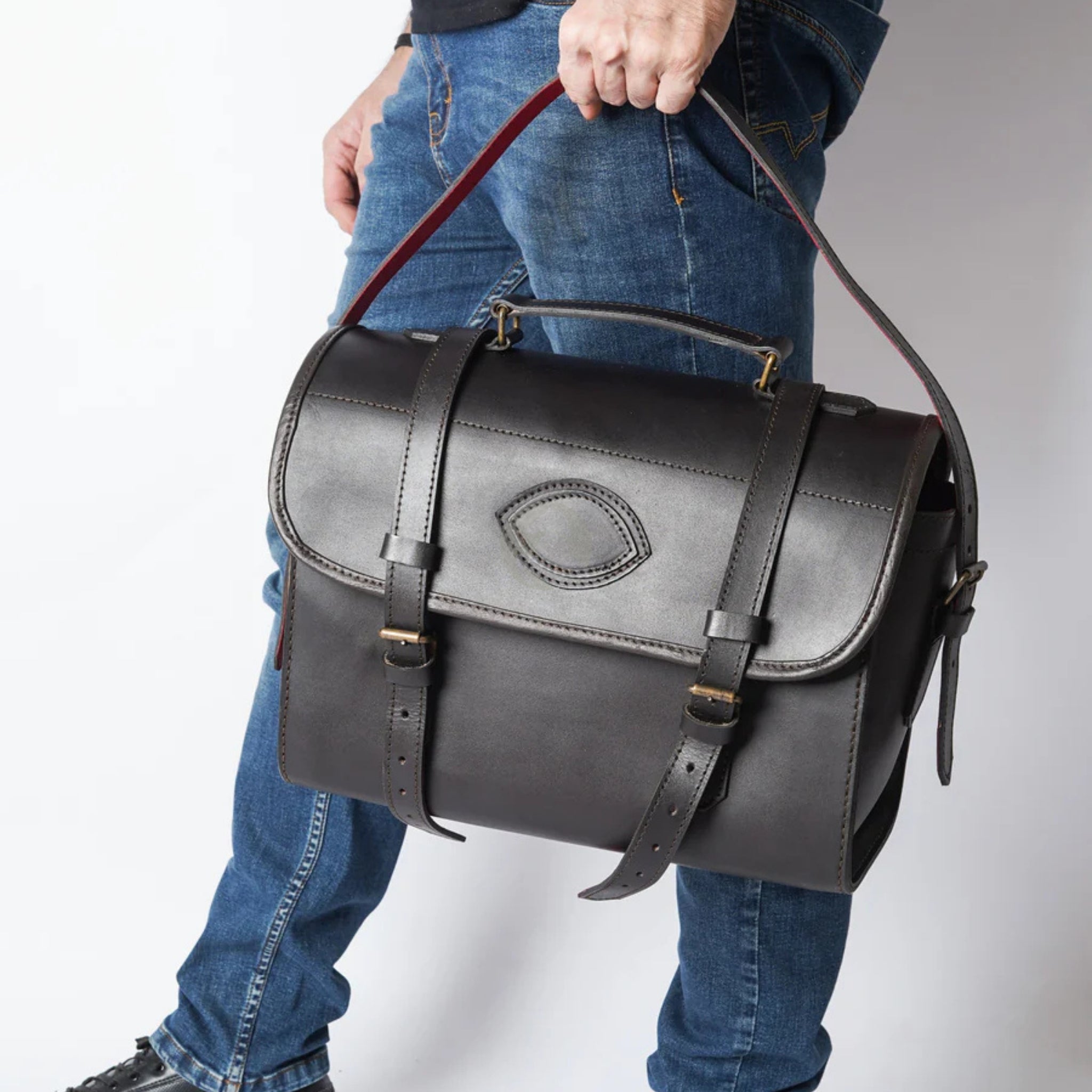 leather cartridge bag
