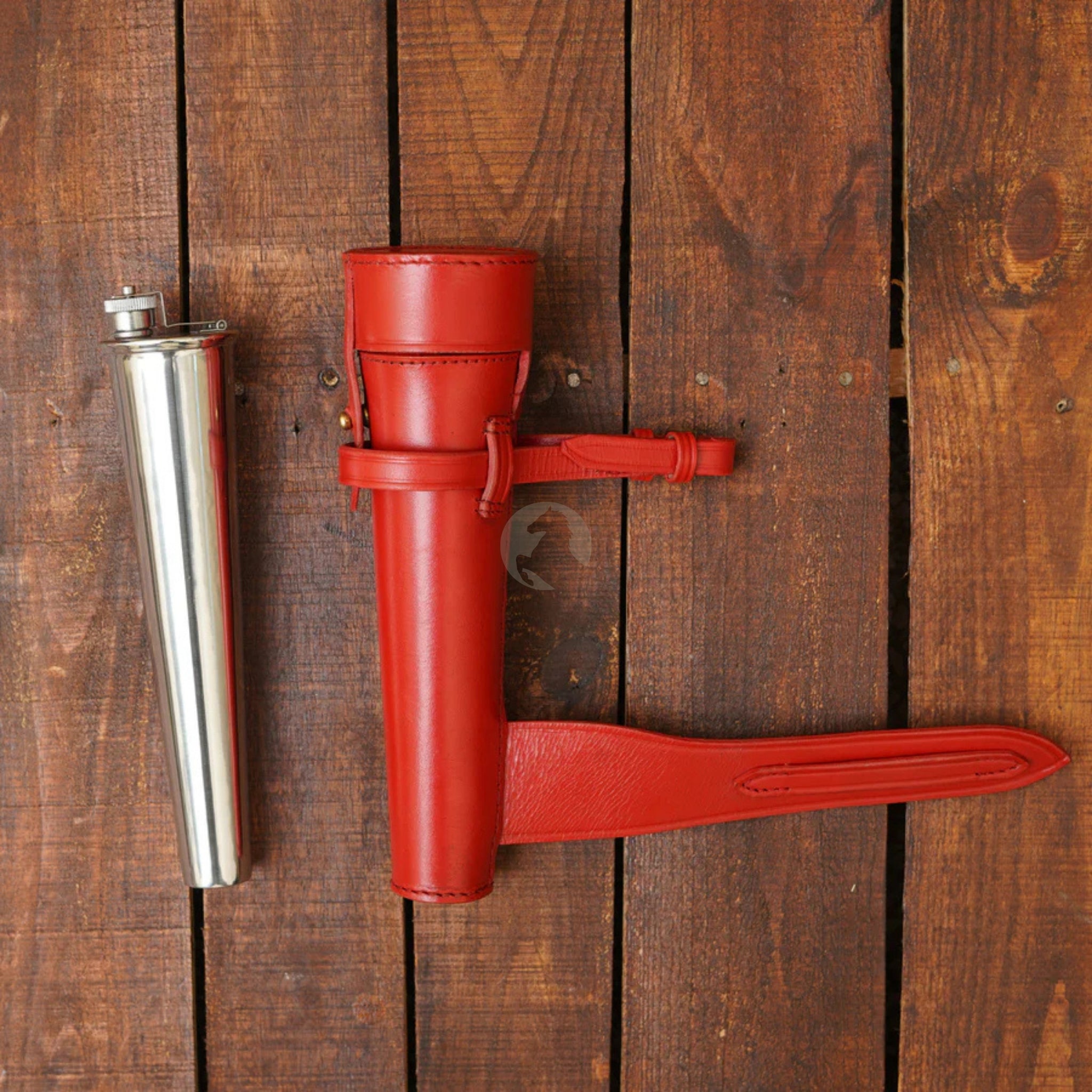 leather case, hunting flask bottle